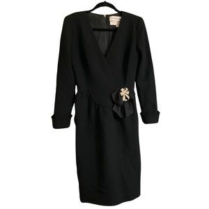 Oscar De La Renta Black Midi Dress Women’s Small Diamond Brooch and Buttons